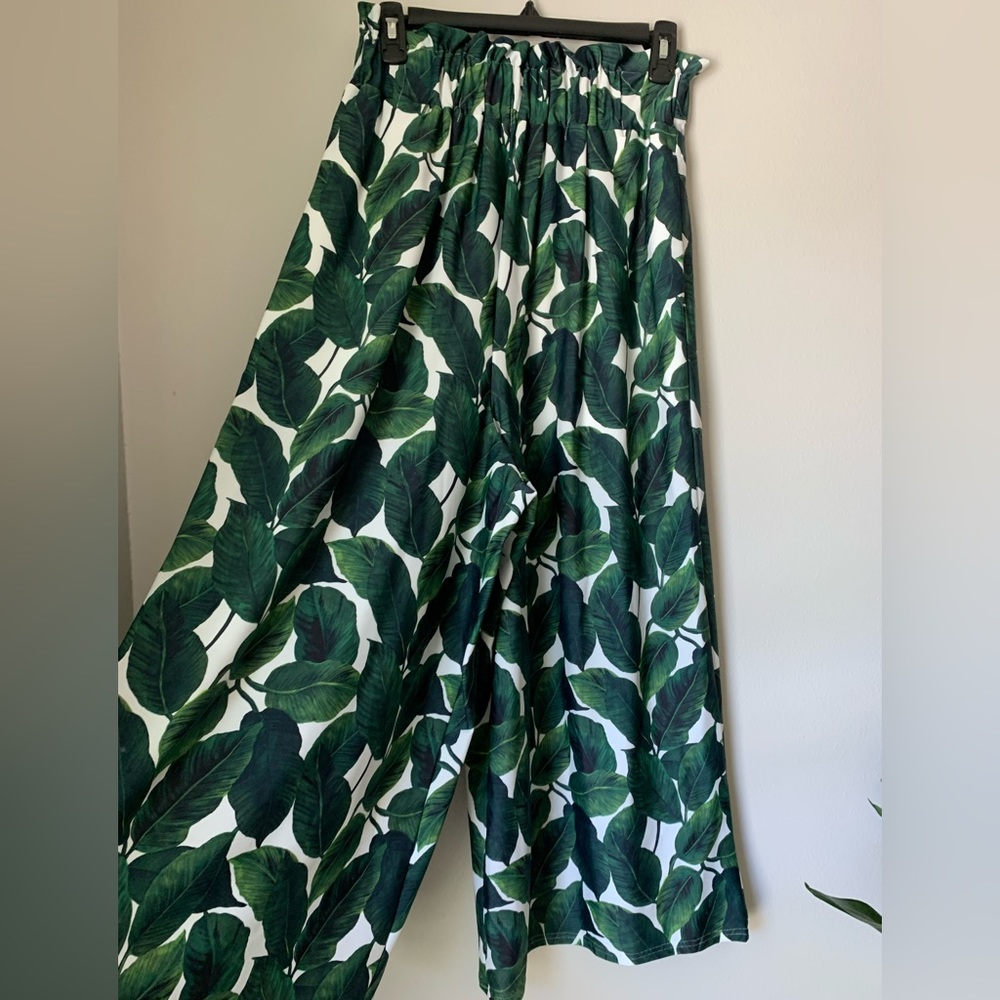 Mrs. emily wide leg high weight pant, size M